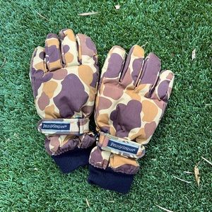 Field and Stream Camo Gloves